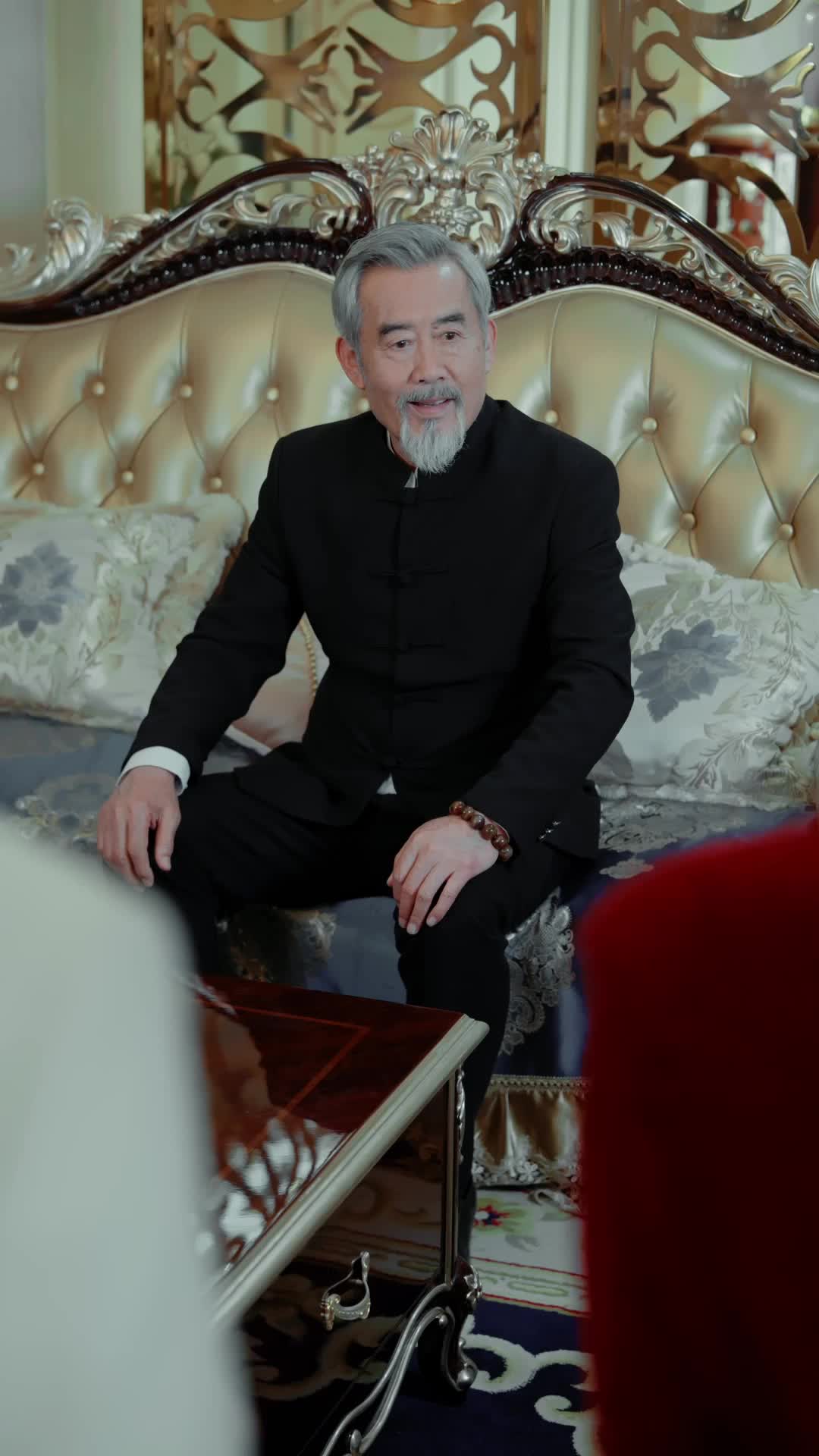 Episode 9 - Turunnya Dewa Nakal ke Dunia